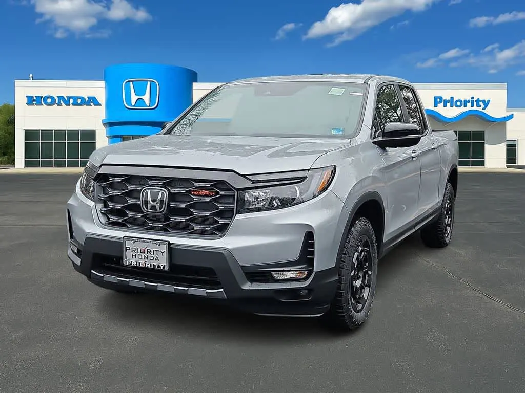 2026 Honda Ridgeline TrailSport+ · Solar Silver